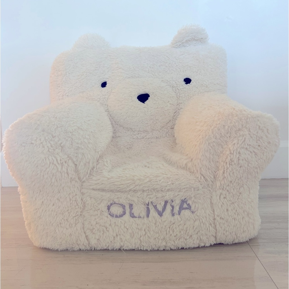 Pottery barn kids My First Anywhere Chair Ivory Sherpa Bear Olivia